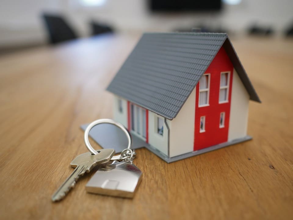 model-of-a-house-and-keys