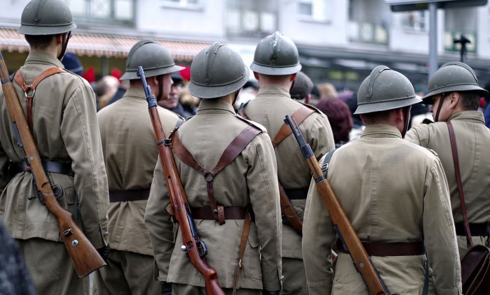 soldiers-standing-at-attention